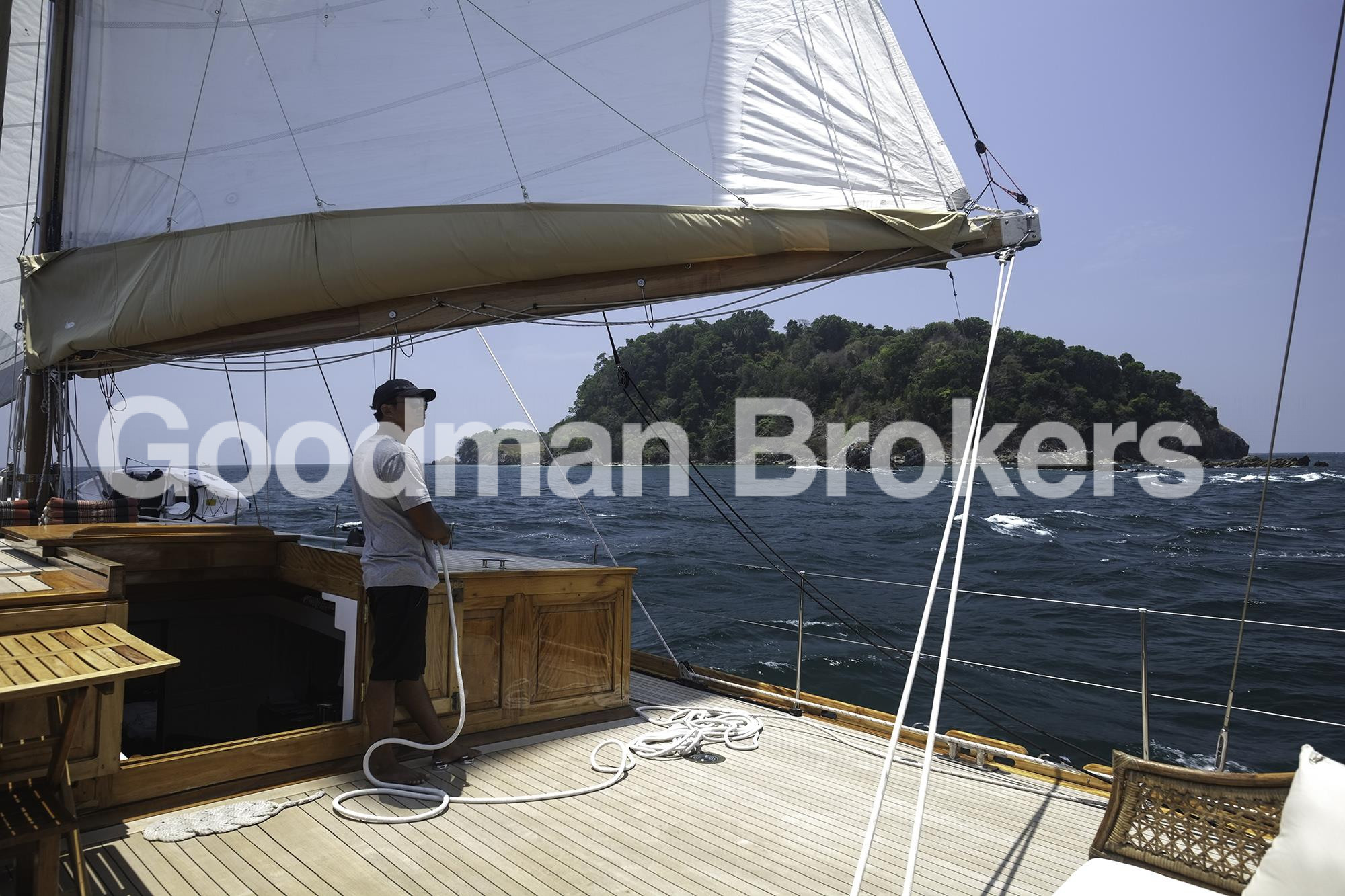 Marconi ketch