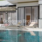 An object #565 - miniature 2