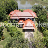 An object #572 - miniature 4